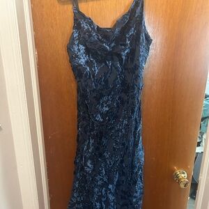 Elegant Blue Velvet Dress
